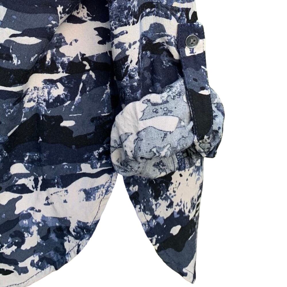 Rock & Republic Blue Camo Long Sleeve Button Up Front Pocket Blouse Size XS - Picture 6 of 16
